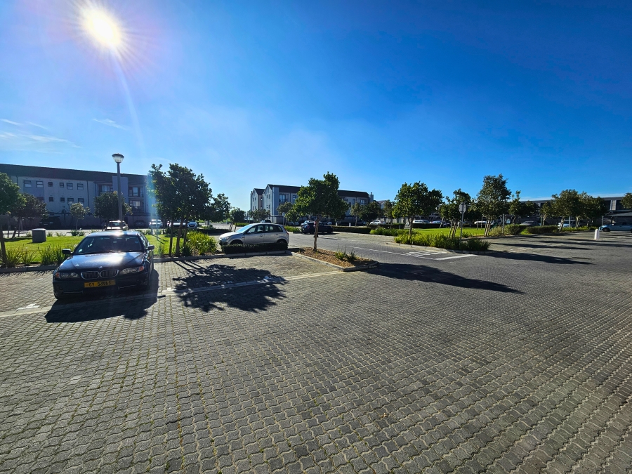 To Let 2 Bedroom Property for Rent in Buh Rein Estate Western Cape